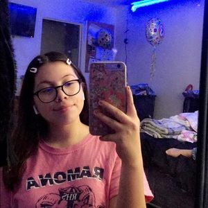 Meet your Posher, Alexandria